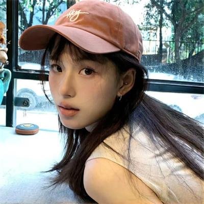 蓬门玉女金龟婿